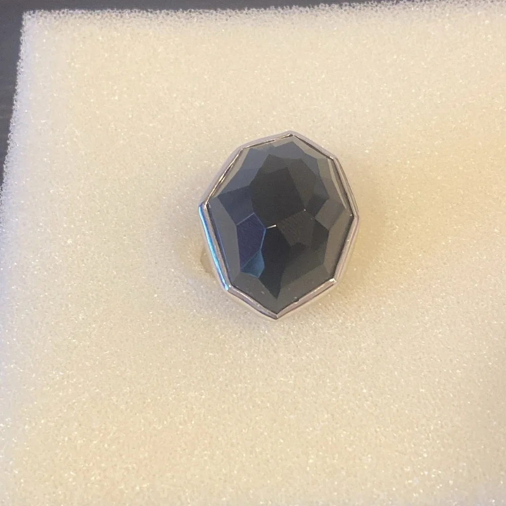 Stella and Dot Nouvelle Cocktail Ring Black Silver Adjustable Retired - Picture 6 of 9